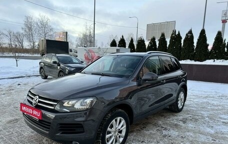 Volkswagen Touareg III, 2010 год, 3 150 000 рублей, 2 фотография