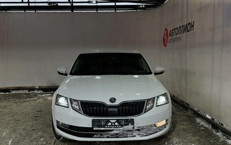 Skoda Octavia, 2018 год, 2 050 000 рублей, 8 фотография