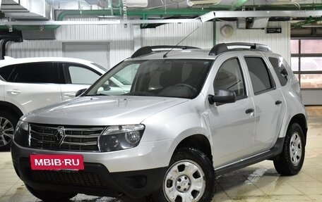 Renault Duster I рестайлинг, 2013 год, 830 000 рублей, 2 фотография