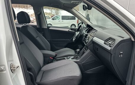 Volkswagen Tiguan II, 2017 год, 2 035 000 рублей, 8 фотография