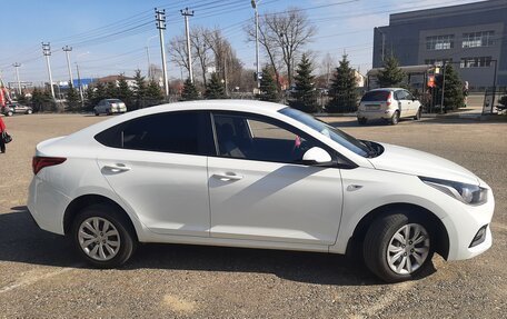 Hyundai Solaris II рестайлинг, 2018 год, 1 370 000 рублей, 5 фотография