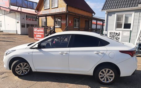 Hyundai Solaris II рестайлинг, 2018 год, 1 370 000 рублей, 9 фотография