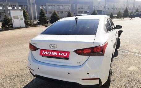 Hyundai Solaris II рестайлинг, 2018 год, 1 370 000 рублей, 7 фотография