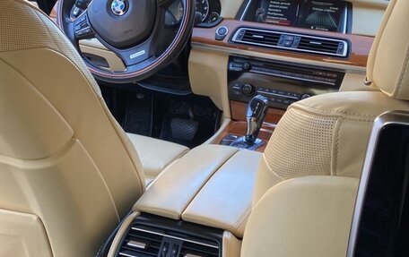 BMW 7 серия, 2013 год, 2 300 000 рублей, 5 фотография