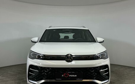 Volkswagen Tiguan, 2024 год, 6 550 000 рублей, 2 фотография