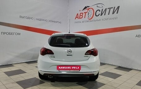 Opel Astra J, 2014 год, 900 000 рублей, 6 фотография