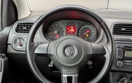 Volkswagen Polo VI (EU Market), 2012 год, 699 000 рублей, 21 фотография