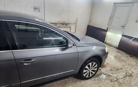 Volkswagen Passat B6, 2007 год, 720 000 рублей, 10 фотография