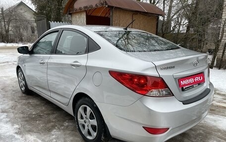 Hyundai Solaris II рестайлинг, 2012 год, 999 000 рублей, 5 фотография