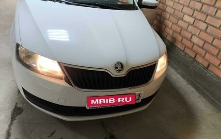 Skoda Rapid I, 2018 год, 1 330 000 рублей, 12 фотография