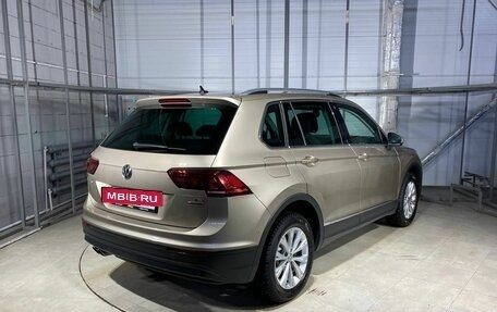 Volkswagen Tiguan II, 2017 год, 2 499 000 рублей, 5 фотография