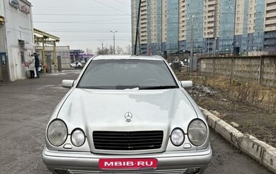 Mercedes-Benz E-Класс, 1998 год, 500 000 рублей, 1 фотография