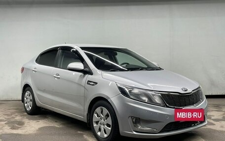 KIA Rio III рестайлинг, 2014 год, 820 000 рублей, 2 фотография