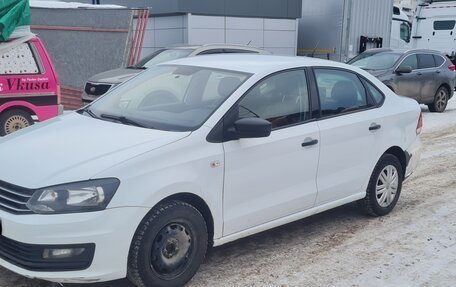 Volkswagen Polo VI (EU Market), 2019 год, 590 000 рублей, 4 фотография