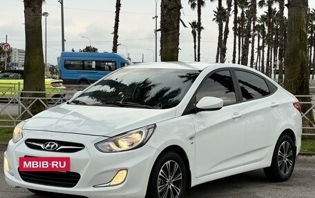 Hyundai Solaris II рестайлинг, 2013 год, 910 000 рублей, 3 фотография