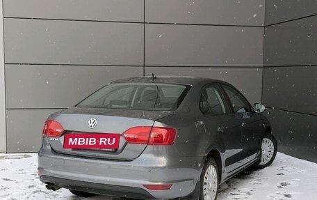 Volkswagen Jetta VI, 2011 год, 1 049 000 рублей, 5 фотография