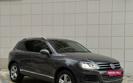 Volkswagen Touareg III, 2012 год, 1 890 000 рублей, 2 фотография