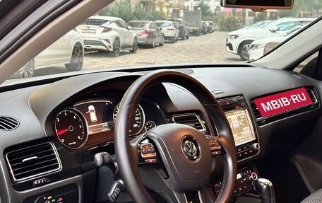 Volkswagen Touareg III, 2012 год, 1 890 000 рублей, 13 фотография