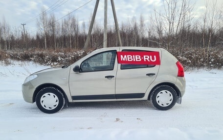 Renault Sandero I, 2011 год, 549 000 рублей, 2 фотография