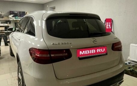 Mercedes-Benz GLC, 2016 год, 3 180 000 рублей, 3 фотография