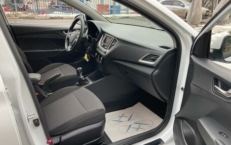 Hyundai Solaris II рестайлинг, 2019 год, 1 357 000 рублей, 17 фотография