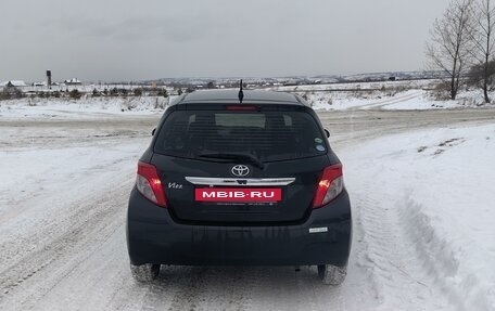 Toyota Vitz, 2012 год, 920 000 рублей, 8 фотография