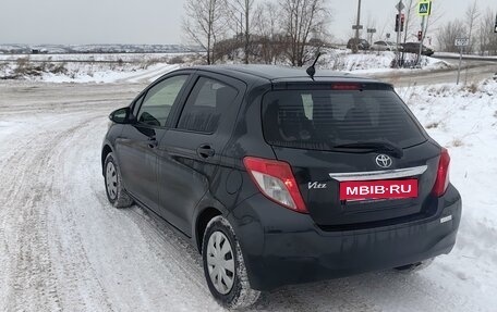 Toyota Vitz, 2012 год, 920 000 рублей, 6 фотография