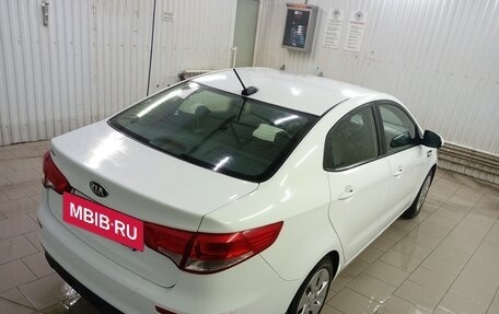 KIA Rio III рестайлинг, 2017 год, 1 020 000 рублей, 5 фотография