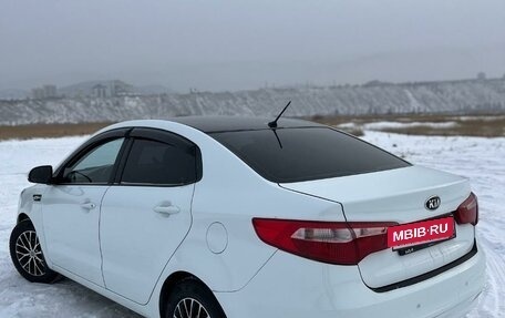 KIA Rio III рестайлинг, 2013 год, 990 000 рублей, 4 фотография