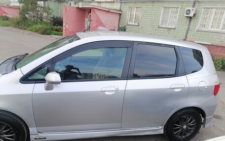 Honda Fit III, 2002 год, 400 000 рублей, 7 фотография