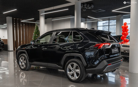 Toyota RAV4, 2020 год, 4 450 000 рублей, 4 фотография