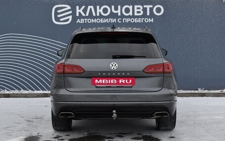 Volkswagen Touareg III, 2018 год, 4 990 000 рублей, 4 фотография