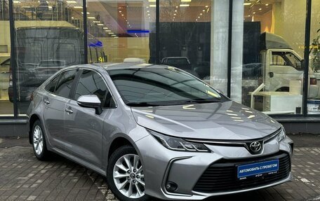 Toyota Corolla, 2019 год, 2 382 000 рублей, 3 фотография