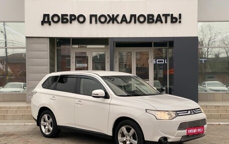 Mitsubishi Outlander III рестайлинг 3, 2012 год, 1 328 000 рублей, 1 фотография