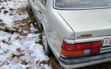 Mazda 626, 1985 год, 37 000 рублей, 9 фотография