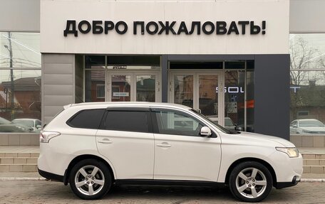 Mitsubishi Outlander III рестайлинг 3, 2012 год, 1 328 000 рублей, 4 фотография