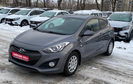 Hyundai i30 II рестайлинг, 2013 год, 870 000 рублей, 1 фотография