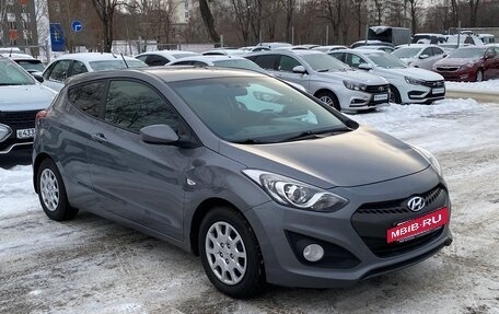 Hyundai i30 II рестайлинг, 2013 год, 870 000 рублей, 3 фотография