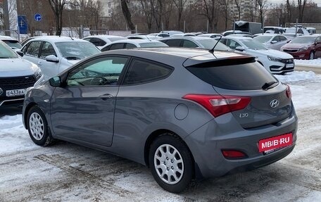 Hyundai i30 II рестайлинг, 2013 год, 870 000 рублей, 5 фотография