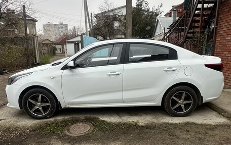 KIA Rio IV, 2019 год, 1 600 000 рублей, 3 фотография