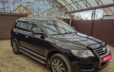 Volkswagen Touareg III, 2008 год, 1 600 000 рублей, 4 фотография