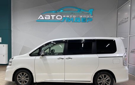 Toyota Voxy II, 2012 год, 1 789 000 рублей, 6 фотография