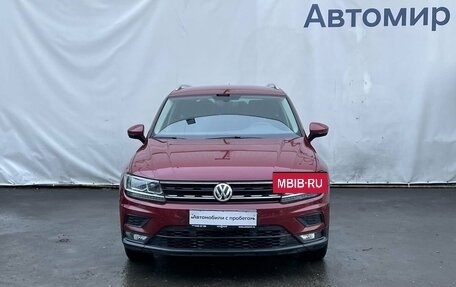 Volkswagen Tiguan II, 2017 год, 2 600 000 рублей, 2 фотография