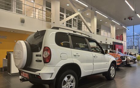 Chevrolet Niva I рестайлинг, 2011 год, 539 000 рублей, 7 фотография