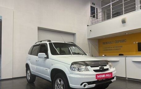 Chevrolet Niva I рестайлинг, 2011 год, 539 000 рублей, 3 фотография