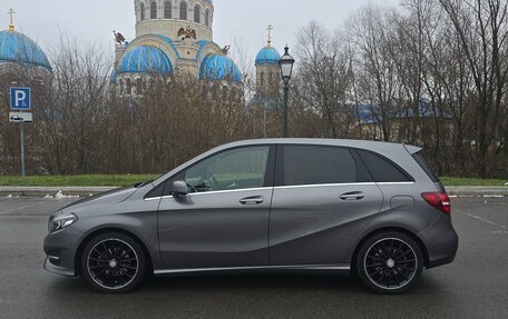 Mercedes-Benz B-Класс, 2015 год, 2 250 000 рублей, 27 фотография