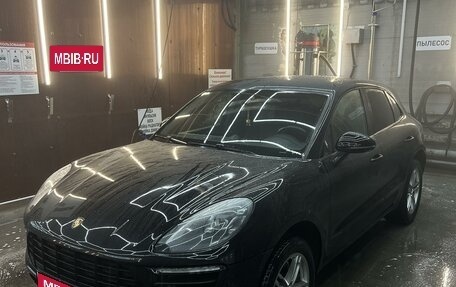 Porsche Macan I рестайлинг, 2016 год, 3 200 000 рублей, 15 фотография