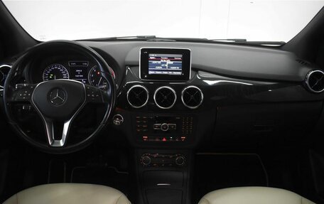 Mercedes-Benz B-Класс, 2013 год, 1 230 000 рублей, 5 фотография