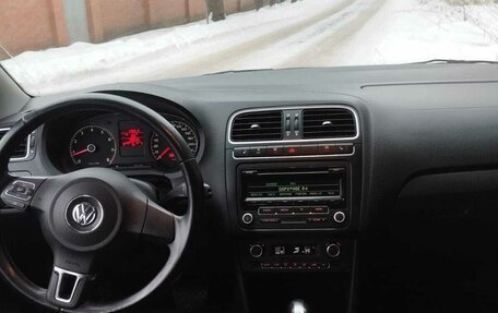 Volkswagen Polo VI (EU Market), 2012 год, 1 150 000 рублей, 17 фотография