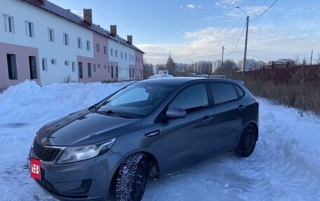 KIA Rio III рестайлинг, 2014 год, 940 000 рублей, 5 фотография